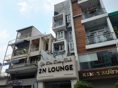 Nhà mặt tiền cống quỳnh bến thành q1 63,5m đất, thuê 75 triệu/tháng 2