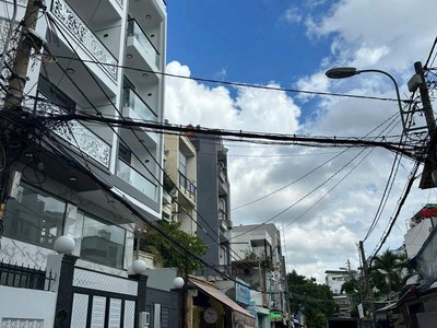 Bán nhà mặt tiền đường huỳnh khương an - ngay chợ gò vấp 1