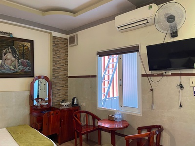 Bán khách sạn 4 tầng đường nguyễn trường tộ - tân thiện - lagi giá ngộp 1