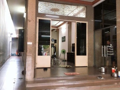 Bán nhà mặt tiền hoàng hoa thám - gần cộng hòa, 6,5x29m, 3 tầng cũ, sổ a4, 46,9 tỷ. 2