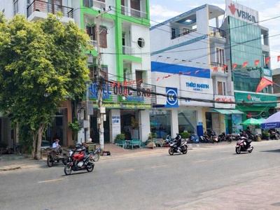 Bán nhà 2 tầng mặt tiền lê lợi, phước hội, lagi giá đầu tư 4