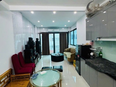 Nhỉnh 13t , 5 tầng thang máy,cách 1 nhà ra mặt phố ngọc lâm , cực hiếm nhà bán,dân xây btct chắc 0