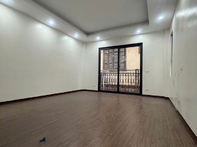 Nhỉnh 8.x tỷ siêu phẩm nhà mới - lô góc - trung tâm hai bà trưng - minh khai 5 tầng 3 ngủ có tl 2