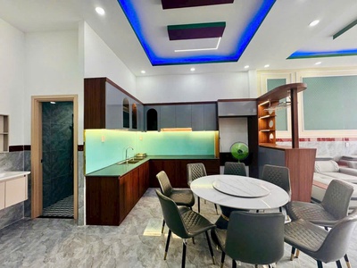 Cần bán căn nhà vị trí trung tâm ngã ba mỹ hạnh, đức hòa, long an. 1