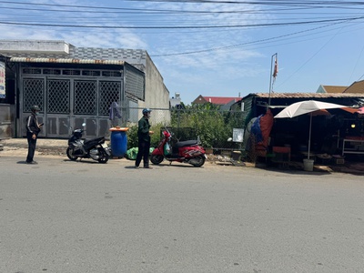 Bán nhà mặt phố đức hòa, long an: 125m2, 5.6 tỷ, sổ hồng, vị trí vàng đường 20, tiềm năng tăng giá, 0