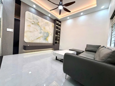 Nhà mặt ngõ thiên lôi - vĩnh cát - 50m 4 tầng - ô.tô vào nhà - gần aeon 2