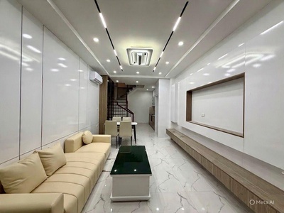 Hoàng hoa thám 36m x5 tầng 10,9 tỷ nhà mới,gần phố,gần hồ tây 0