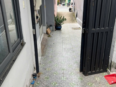 Cho thuê nhà Đường Linh Đông, P. Linh Đông - DT 100m2 có 2PN 1WC Giá 9tr TL 0