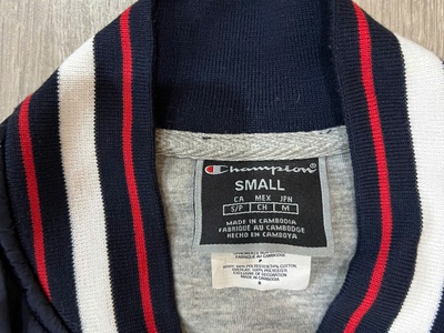 Thanh lý Áo Khoác lông Cừu Chính hãng champion 3