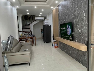 Bán Gấp Siêu Phẩm Nhà Thạch Bàn Long Biên 40m2, 5T, Ô Tô Cách 15m chỉ 8,35 tỷ 0