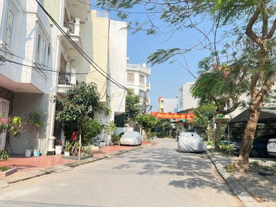 Mrs Tâm- Bán đất TĐC Hồ Đá, Hồng Bàng, Hải Phòng   67,5-71m  đường 10-15m. Giá: 4,3 tỷ 3