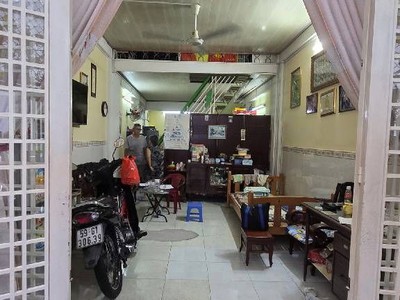 NHÀ CÔ/CHÚ CÁN BỘ P PHÚ NHUẬN - lộc học hành - thông số đẹp, A4, hẻm thông - nhỉnh 6 tỷ. 1