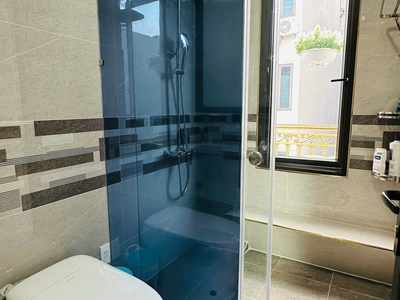 Nhà 4 tầng nội thất cực đẹp, mặt tiền gần 6m khu phân lô Thế Lữ - Hạ Lý 9