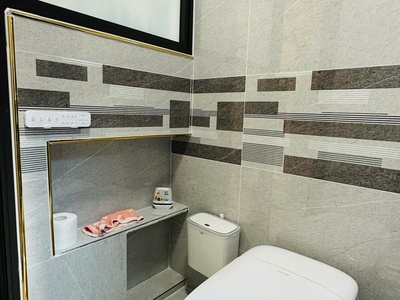 Nhà 4 tầng nội thất cực đẹp, mặt tiền gần 6m khu phân lô Thế Lữ - Hạ Lý 11