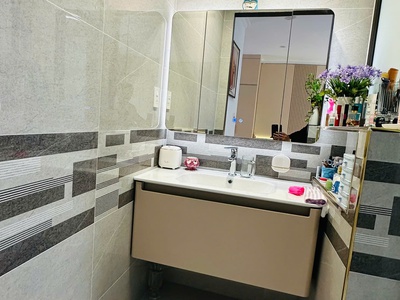 Nhà 4 tầng nội thất cực đẹp, mặt tiền gần 6m khu phân lô Thế Lữ - Hạ Lý 13