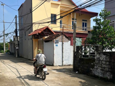 Bán 100m2 đất ở lâu dài tại tt phúc thọ, ha nội 0