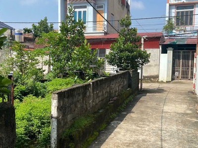 Bán 100m2 đất ở lâu dài tại tt phúc thọ, ha nội 2