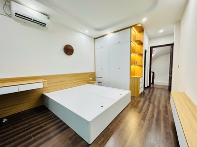 BÁN NHÀ THƯỢNG THANH LONG BIÊN mặt ngõ ô tô đỗ cửa 8 tỷ 44M 4 tầng MT 4M nội thất đẹp 1