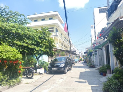 Bán nhà mặt tiền sát chợ phạm thể hiển - q.8 - 72m,2- nhỉnh 9 tỷ. 0