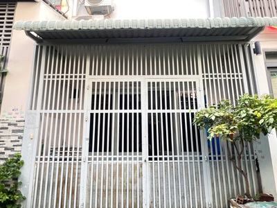 Nhà 2 tầng mặt tiền đường số sát phạm hùng p4q8. giá: 7.28 tỷ 0