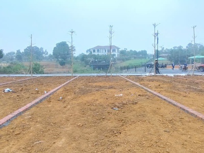 Xả lỗ đất hòa lạc đất thổ cư sát ql21 cực đẹp 1