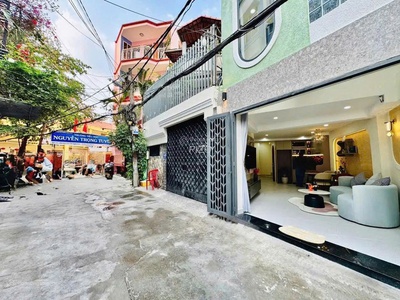 Bán nhà điện biên phủ bình thạnh hẻm xe hơi full nội thất 1