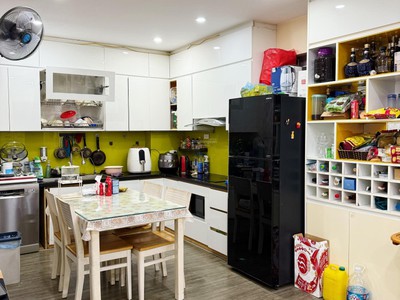 Bán nhanh căn cc n03, ngõ 84, chùa láng, 7.x tỷ, 75m2 view đẹp hàng hiếm - full nội thất 2