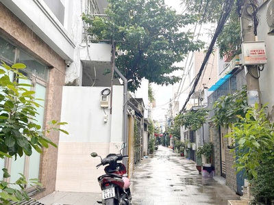 Nhà cấp 4 vị trí đẹp bùi minh trực p5q8, giá : 6.5 tỷ  thl 2