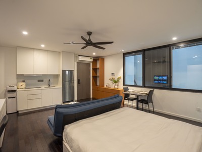 Siêu hiếm, bán tòa apartment phố đào tấn, ô tô vào nhà, 8 tầng, chỉ 42 tỷ 2