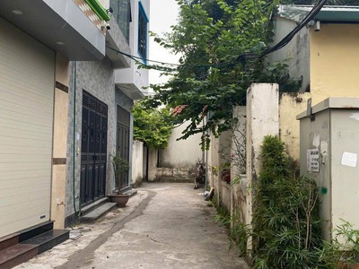 Hàng hiếm  bán đất 3 mặt tiền ngõ 38 kim quan thượng, việt hưng 2