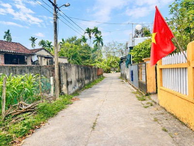  Bán cặp liền kề Phú Mỹ    Đại HIệp - Cách trung tâm sân bay Đà Nẵng tầm 17km 0