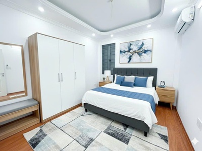 Bán nhà đê la thành 36m2. 5 tầng. mặt tiền 3.4m. giá 10.9 tỷ đống đa hà nội 1