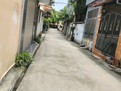 Bán gấp giá rẻ nhà văn chương 15m, 4 tầng, mặt tiền 2.8m, 3 tỷ đống đa. 1