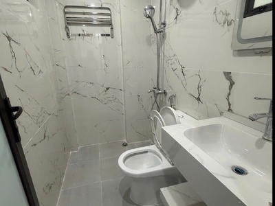 Nhỉnh 8.x tỷ siêu phẩm nhà mới - lô góc - trung tâm hai bà trưng - minh khai 5 tầng 3 ngủ nhà xây 3