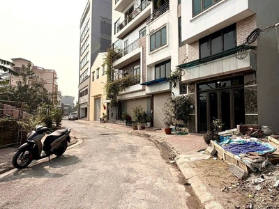 Bán đất phân lô,  vỉa hè , phường cự khối long biên. 0