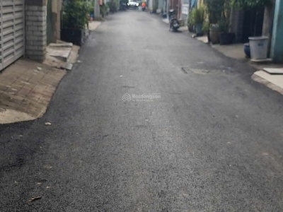 Chính chủ bán nhà cấp 4 hẻm oto con đường số 5 bình trưng tây, quận 2 ,100m2 sổ hồng riêng 4