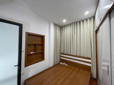 Bán nhà mặt ngõ thịnh quang 32/50m2 hơn 6 tỷ oto ngõ thông kinh doanh ở sướng sau quy hoạch ra mặt 1