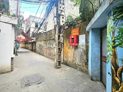 Bán đất hòa bình 7 minh khai 50M ô tô nhỏ vào đất 1 nhà ra phố hai bà trưng 0