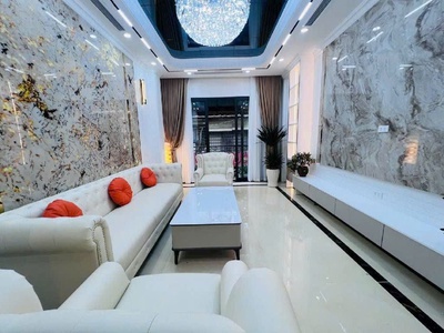 Bán nhà Phân lô Hoàng Quốc Việt, 60m2, 6T, thang máy, ở   k/doanh cực đẹp. 1