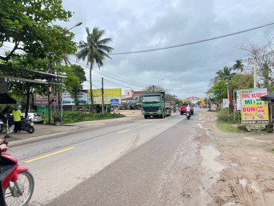 Mặt tiền đường nhựa 10m5 cách sân bay Đà Nẵng. chỉ 25 phút 2