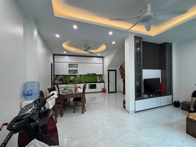 Siêu phẩm phố Cầu Đốc Nam Từ Liêm 8 tỷ 68m 5 tầng ô tô đỗ cổng đầy đủ công năng 2