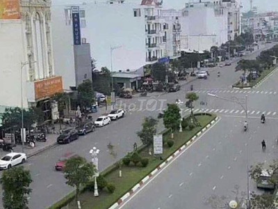 Bán hoặc cho thuê đất mặt tiền đường hùng vương, thành phố tân an, long an, dt 360m2 1