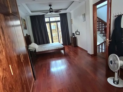 Siêu phẩm, biệt thự sân vườn, 2 ô tô ngủ trong nhà , võng thị , tây hồ 138m 5t giá 46 tỷ 1