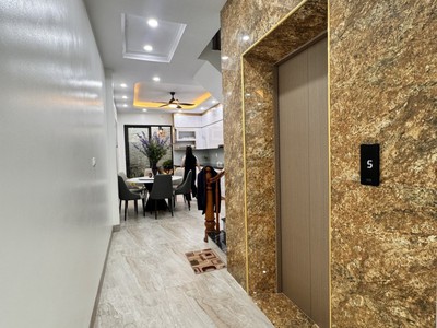 Bán nhà riêng 5 tầng phố nguyễn sơn 60 m2 mặt tiền 4m x 13.5 tỷ long biên-hà nội. 3