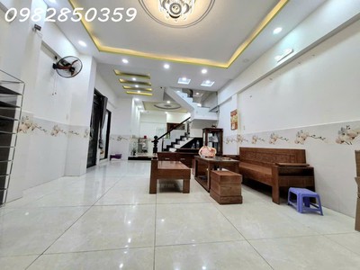 R5 t.ỷ 5 - hẻm xe hơi - 79m  - ngang 5m, nở 6.8m 0