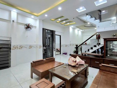 R5 t.ỷ 5 - hẻm xe hơi - 79m  - ngang 5m, nở 6.8m 1