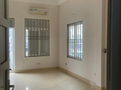 Cho thuê  tầng 2 và 3 tại  84 đàm quang trung, long biên, hà nội 1