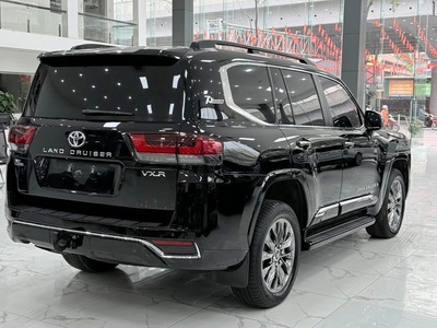 Bán Toyota Land Cruiser LC300 sản xuất 2023, 1 chủ. 5