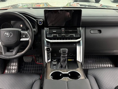 Bán Toyota Land Cruiser LC300 sản xuất 2023, 1 chủ. 7