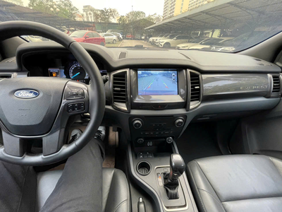 Ford Everest 2.2 AT Titanium 4x2 sx 2016 đky 2017 4